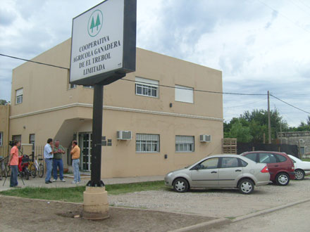 Comienzan los trabajos de refacción y ampliación de las oficinas de la Cooperativa Agrícola Ganadera