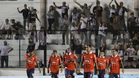 Independiente perdió y camina por la cornisa
