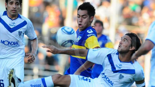 Aunque pudo ganarlo con un penal que le atajaron a Schiavi, el 0-0 ante Vélez le permitió quedar como líder con ocho puntos de ventaja, a cinco fechas del final del campeonato.