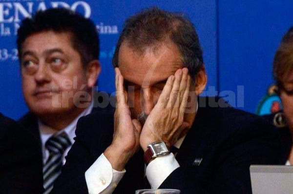 El Gobierno tuvo dificultades para defender su proyecto