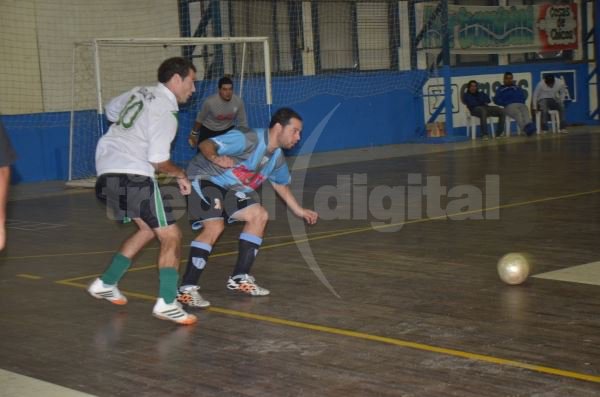 En futsal quedaron a mano