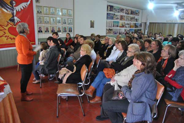 Mabel Burga presentó Directo al corazón