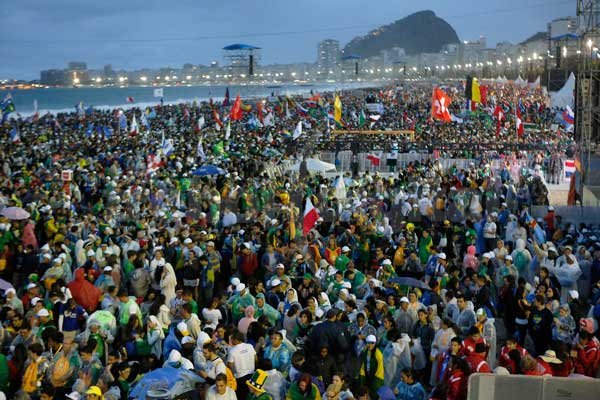 Fue en el Santuario de Aparecida, ante unos 250 mil fieles.