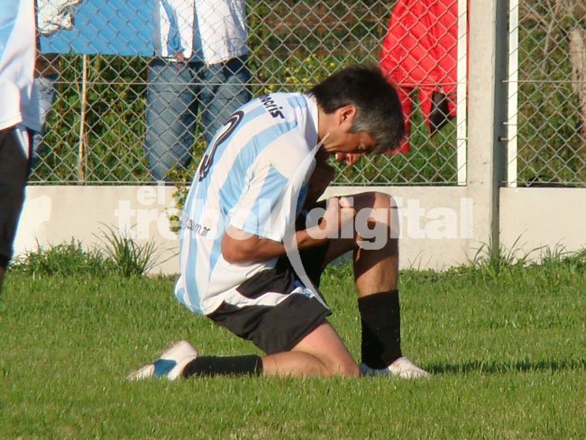 Trebolense ganó y es puntero