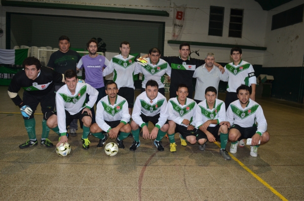 Fut Sal a medias en El expreso
