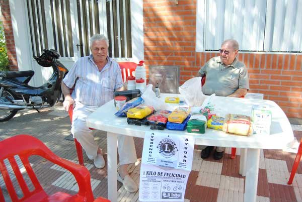 Enorme campaña de Leones
