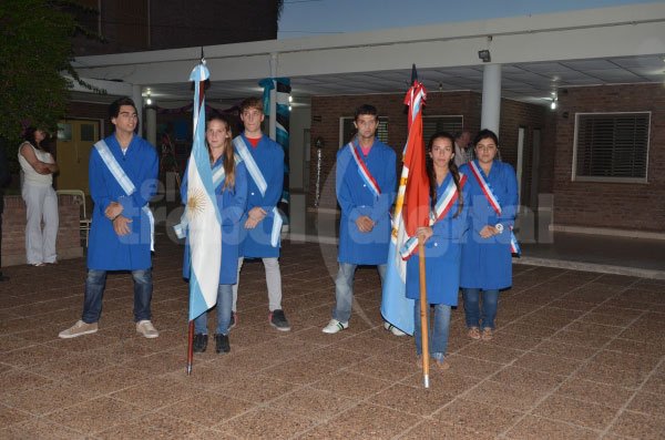 Emotivo acto de la Escuela Técnica