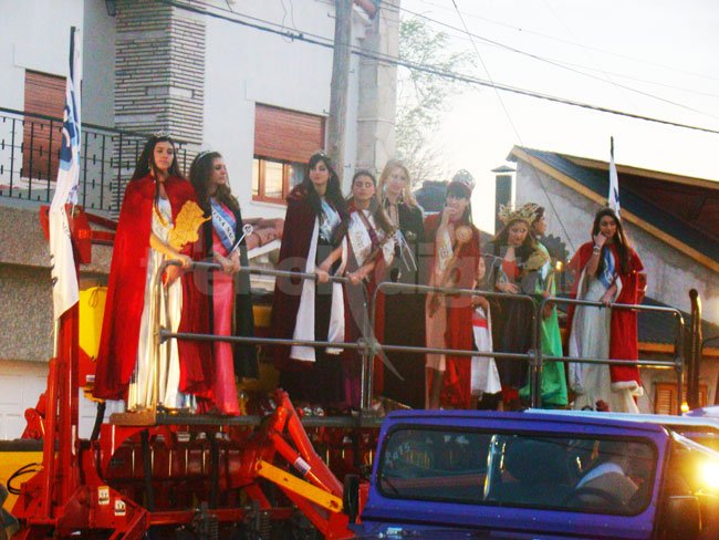 Reinas de nuestra ciudad en Sampacho
