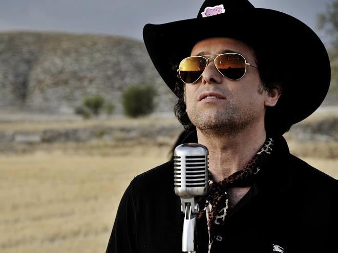 El Salmón cumple 43 años