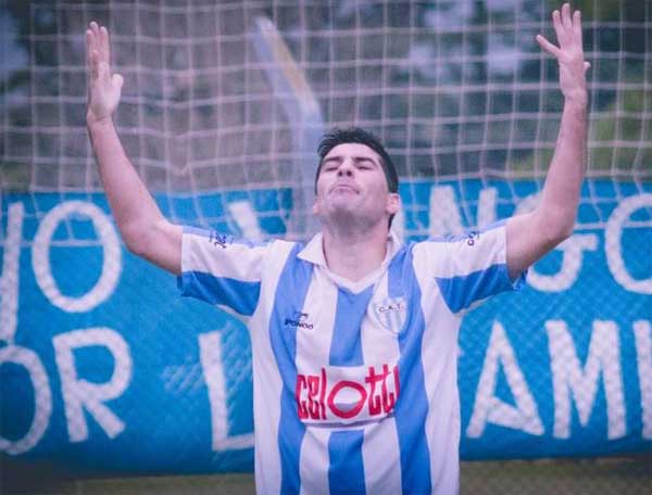 El Cele se quedó con el clásico y logró la clasificación