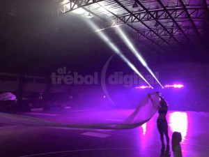 FLUO NIGHT - Una noche sobre patines. 