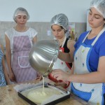 Los jóvenes de la ciudad aprenden a cocinar
