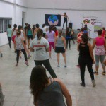 Clases de baile al playón deportivo