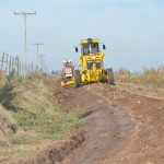Trabajos en caminos rurales, en el sector este
