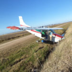 Sospechoso aterrizaje forzoso de avioneta cerca de Los Cardos