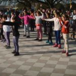 Academia Henry Martin: Bailan «Madre Tierra» de Chayanne