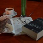 El Café Literario del Cervantes recibe a los amantes de la literatura