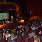 “Mitad y mitad” conquistó a los niños de la ciudad