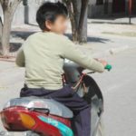 «La moto, las reglas y el país que se muere» – Por Francisco Díaz de Azevedo