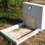 Canilla de agua pública y mejoras en las cloacas