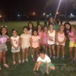 CAMPAMENTO – Fogón, fiesta de disfraces y del agua para los «Bichitos Verdes»