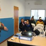 Capacitación sobre crianza de aves en la Oficina de Empleo