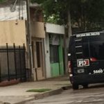 Allanamientos en Las Rosas y Armstrong por una megaestafa inmobiliaria