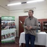 BIBLIOTECA – Carlos Del Frade presentó su libro “Balaceras, narcotráfico y política”