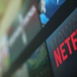 Netflix quiere «revisar» a los usuarios que comparten cuentas