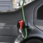 COMBUSTIBLE – Petroleras negocian nuevos aumentos de precios