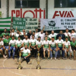 FUTSAL VERDE – Con las copas en las manos