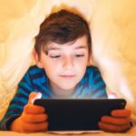 En Argentina los niños tienen celular antes de los 9 años