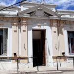 LAS ROSAS – Un remisero intentó pasarle droga a un preso y quedó detenido