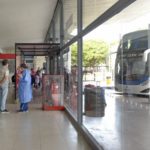 Gran revuelo en la Terminal de Omnibus por la llegada de un pasajero rosarino repatriado de Perú con coronavirus