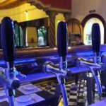 La amistad se festeja en Reviens Bar
