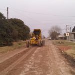 El Municipio trabaja en calles de tierra y estabilizado granular