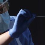 Aumenta el malestar por las demoras en los hisopados y sus resultados