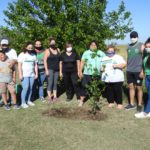 Con la plantación de este sábado, El Expreso llega a los 100 árboles