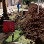 La Cooperativa cambia cañerías de cloacas en Bv. Eva Perón