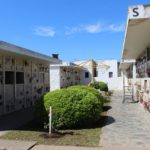 REPUDIO – Robaron más de placas y floreros en el Cementerio