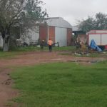 Bomberos acuden a un incendio en un galpón