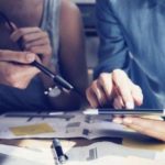 Becarán a jóvenes que realicen cursos de especialización y posgrado