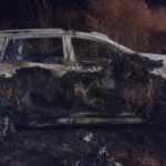 A LA NOCHE – Tumbó, lo rescataron y se incendió el vehículo