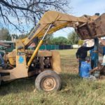 Tras un arduo trabajo, el equipo de la Cooperativa logró con éxito el recambio de una bomba
