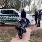 GENDARMERIA E INSPECTORES – Secuestran una moto que había sido robada en Rosario