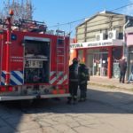 Leve incendio en un local de impermeabilizaciones