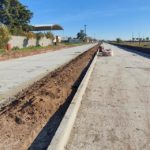 CARLOS PELLEGRINI – El «24 de enero» avanza con la pavimentación de la mano oeste