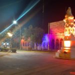 Los edificios se iluminaron de rojo por el Día Mundial contra la Polio