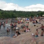 Verano 2022: el 79% de los argentinos vacacionará en el país