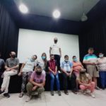 Pile y cine para los residentes del “Hogar Arco Iris”